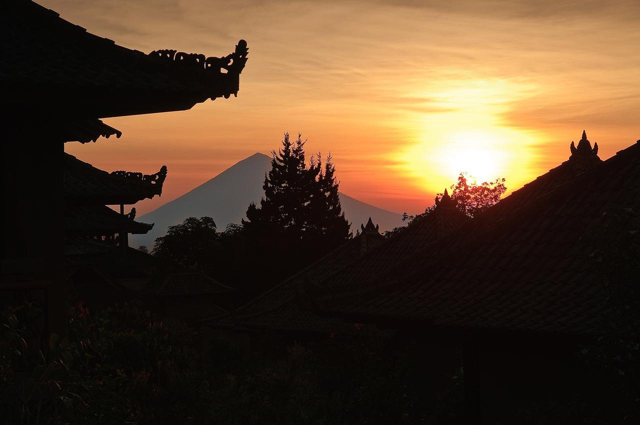 Strawberry Hill & Restaurant Bedugul (Bali)