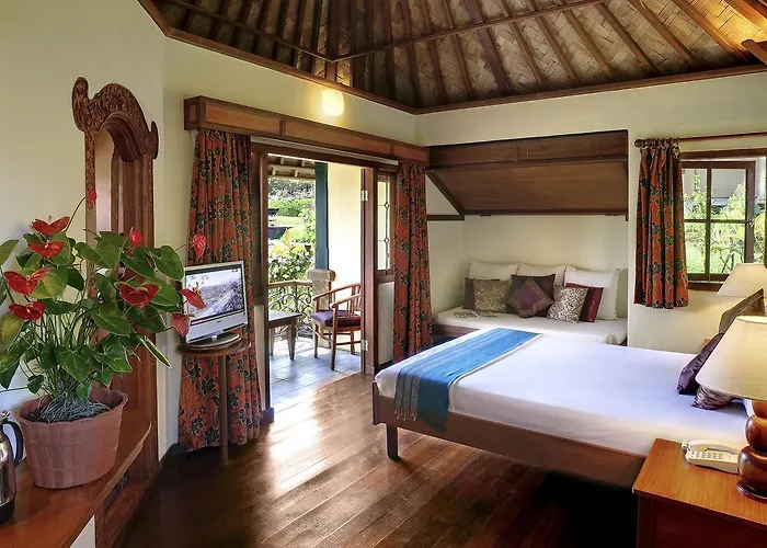 Strawberry Hill Hotel&Restaurant